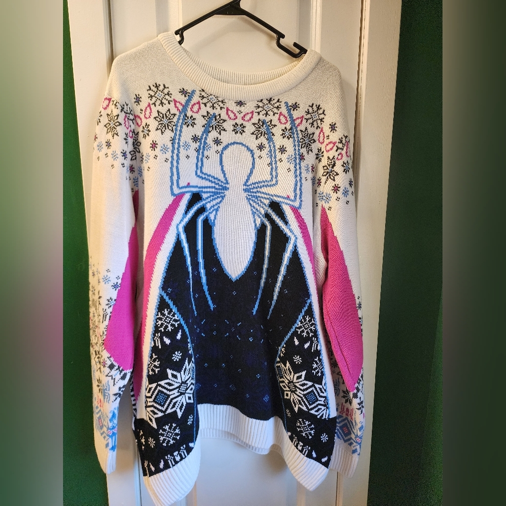 Women's Pink and Black Graphic Sweater